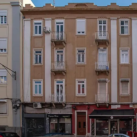 Antonio Pedro - Lisbonbreaks Apartment